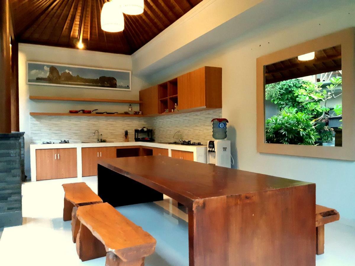 Hotel The New Moon Seminyak Extérieur photo
